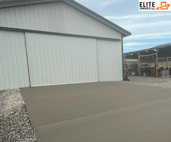 garage builder in Shelbybille